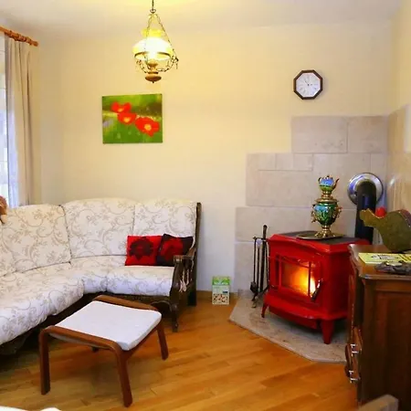 Des Pres De La Douce Holiday home Essert