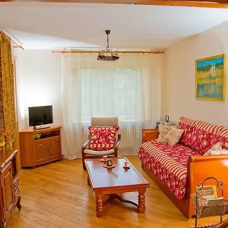 Holiday home Des Pres De La Douce Essert